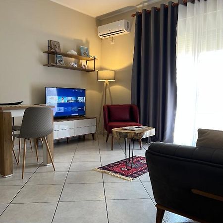 Numa Apartament فلورا المظهر الخارجي الصورة